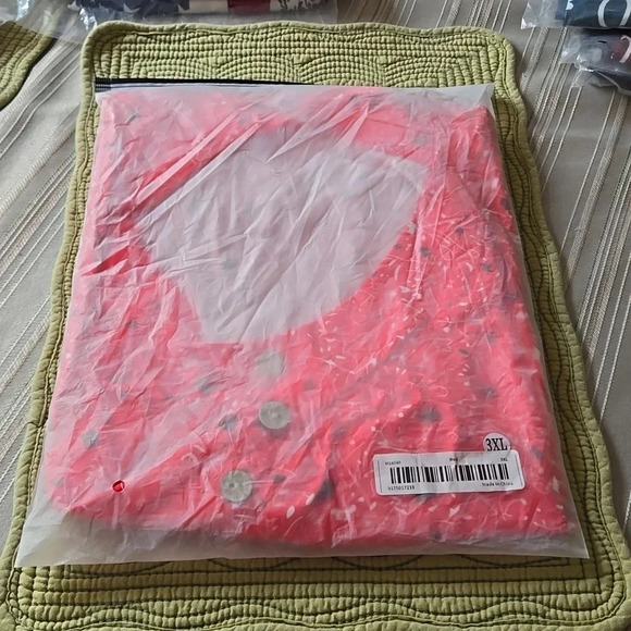 Ditsy Floral Print Red Tank Top Size 3XL (18W) Tunic Length Round Neck Stretch - Picture 6 of 6